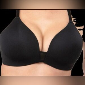 Underoutfit XXL comfort plunge bra NEW $74